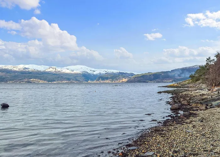 Amazing In Kysnesstrand With Wifi * Oppheim